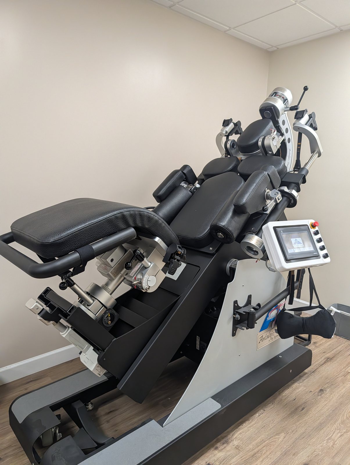 Antalgic-Trac spinal decompression system at McNamara Chiropractic Center in Lighthouse Point, FL